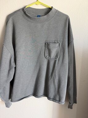 Old Navy Light Gray Crewneck Sweatshirt